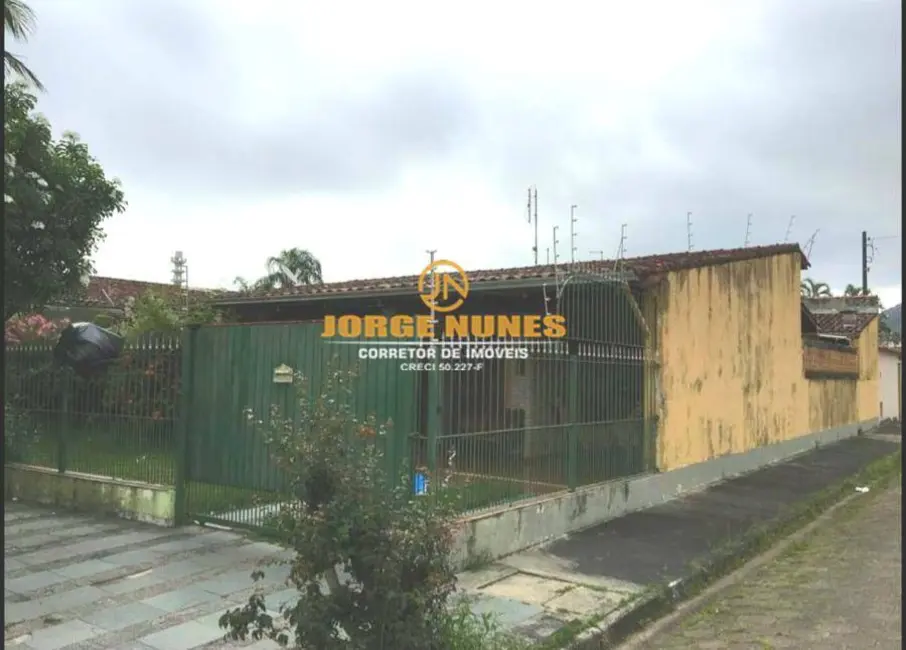 Foto 4 de Casa com 3 quartos à venda em Caraguatatuba - SP