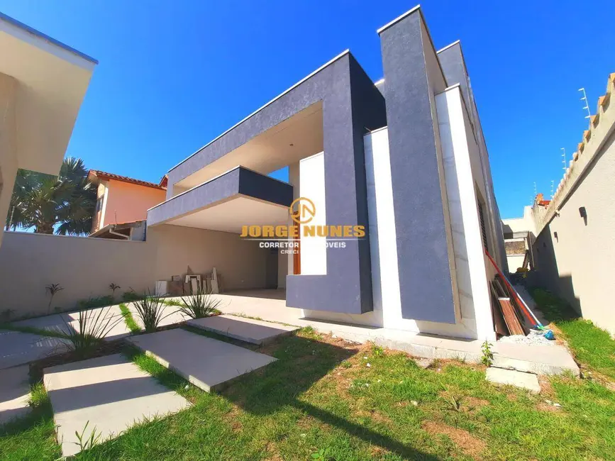 Foto 2 de Casa com 3 quartos à venda, 179m2 em Pontal de Santa Marina, Caraguatatuba - SP