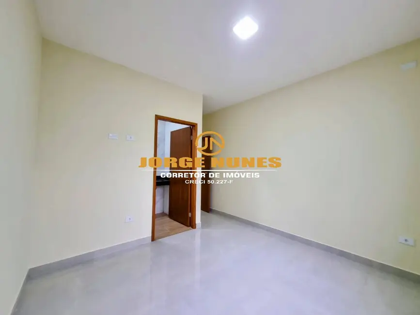 Foto 9 de Casa com 2 quartos à venda, 64m2 em Praia das Palmeiras, Caraguatatuba - SP