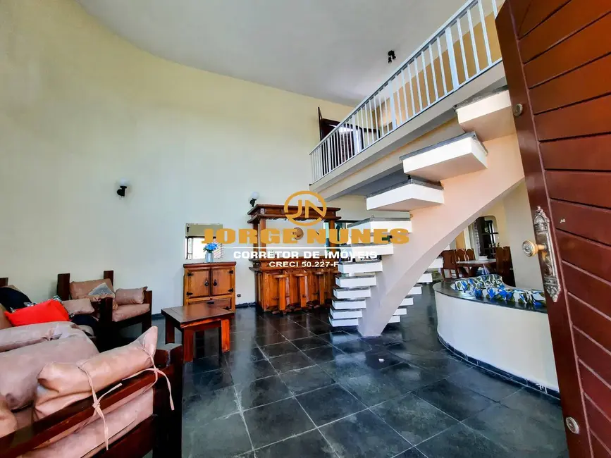 Casa com 5 quartos à venda, 283m2 em Pontal de Santa Marina, Caraguatatuba - SP - imagem 4 Foto 4 de Casa com 5 quartos à venda, 283m2 em Pontal de Santa Marina, Caraguatatuba - SP