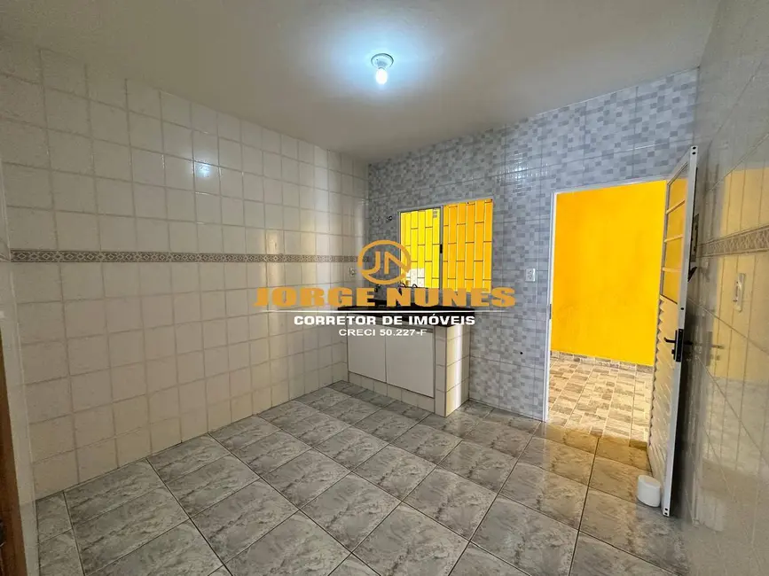 Foto 6 de Casa com 2 quartos à venda, 104m2 em Caraguatatuba - SP