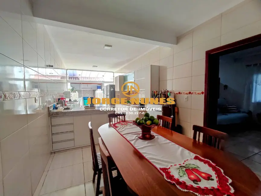 Foto 11 de Sobrado à venda, 450m2 em Caraguatatuba - SP