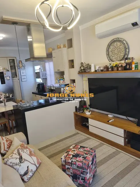 Foto 3 de Casa com 3 quartos à venda, 71m2 em Caraguatatuba - SP