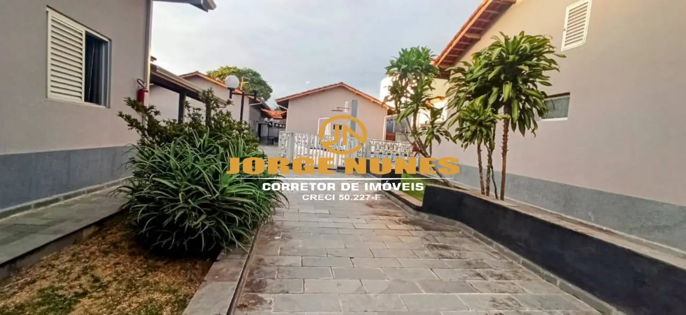 Foto 3 de Casa com 2 quartos à venda em Caraguatatuba - SP