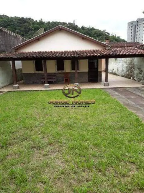 Foto 1 de Casa com 3 quartos à venda, 309m2 em Prainha, Caraguatatuba - SP