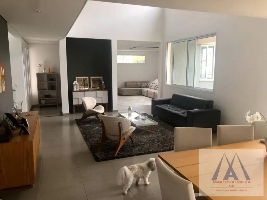 Foto 5 de Casa de Condomínio com 4 quartos à venda, 379m2 em Botujuru, Mogi Das Cruzes - SP