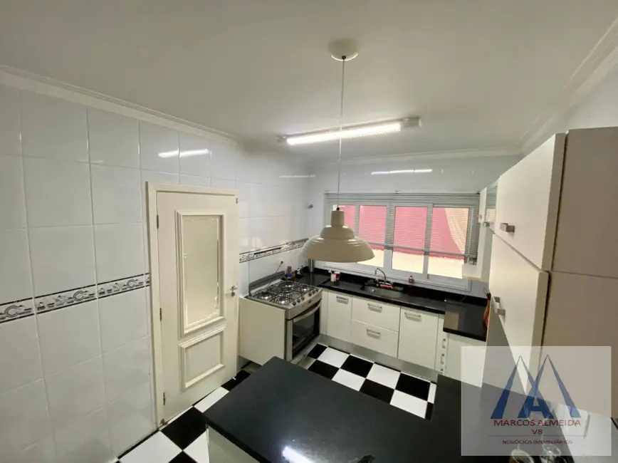 Foto 8 de Casa de Condomínio com 3 quartos à venda, 234m2 em Vila Oliveira, Mogi Das Cruzes - SP