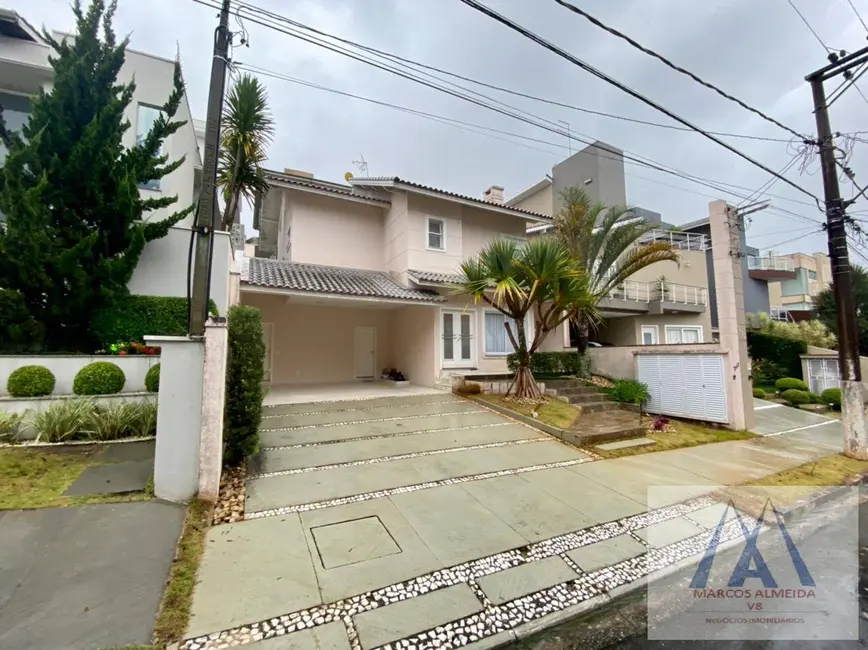 Foto 3 de Casa de Condomínio com 3 quartos à venda, 234m2 em Vila Oliveira, Mogi Das Cruzes - SP