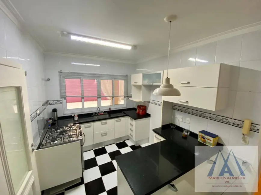 Foto 9 de Casa de Condomínio com 3 quartos à venda, 234m2 em Vila Oliveira, Mogi Das Cruzes - SP