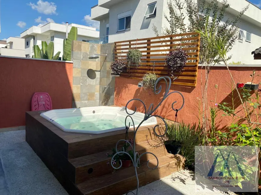 Foto 7 de Casa de Condomínio com 3 quartos à venda, 299m2 em Botujuru, Mogi Das Cruzes - SP