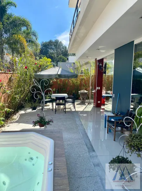 Foto 4 de Casa de Condomínio com 3 quartos à venda, 299m2 em Botujuru, Mogi Das Cruzes - SP