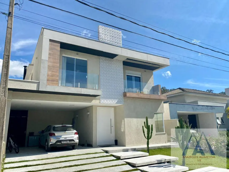 Foto 1 de Casa de Condomínio com 3 quartos à venda, 299m2 em Botujuru, Mogi Das Cruzes - SP