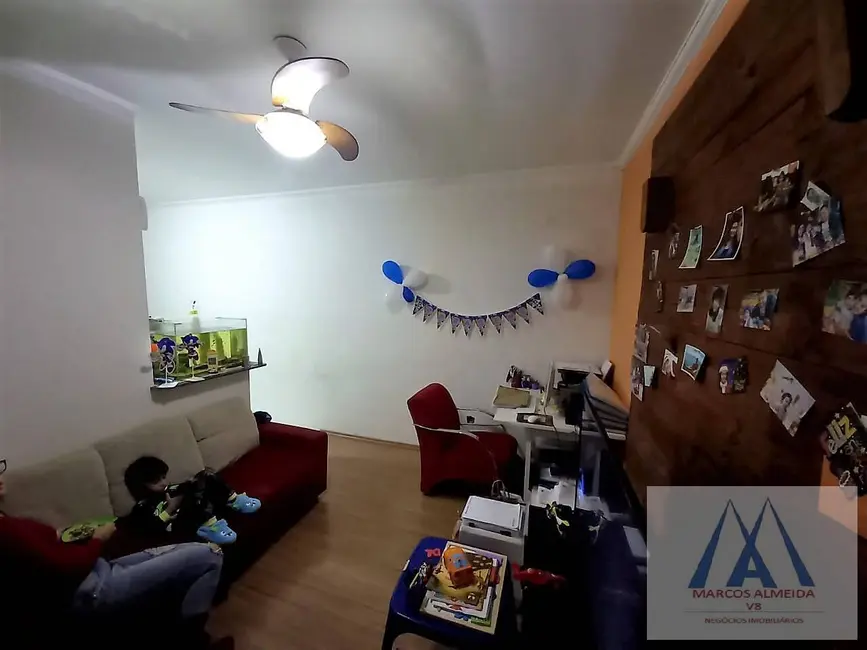 Foto 1 de Casa com 2 quartos à venda, 74m2 em Vila Brasileira, Mogi Das Cruzes - SP