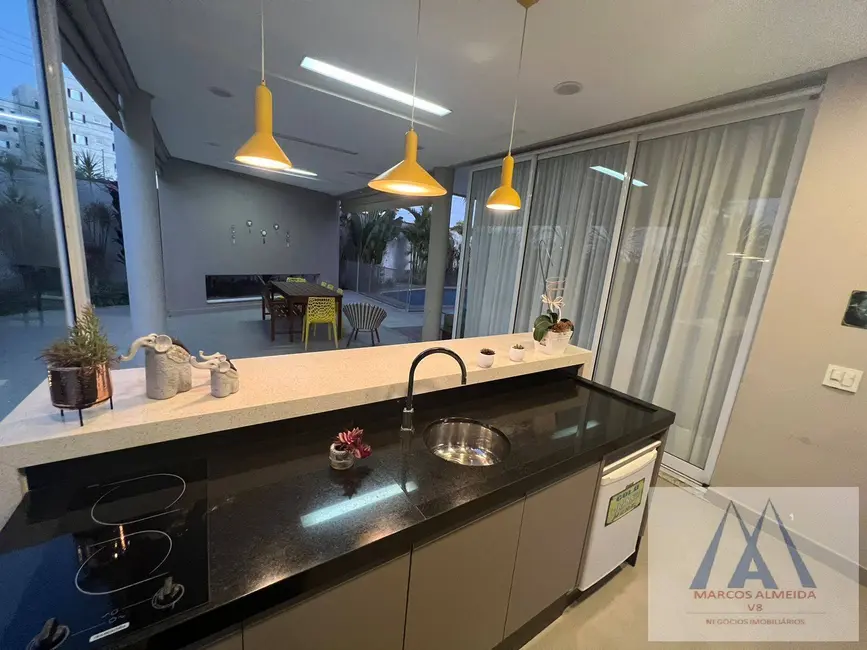 Foto 3 de Casa de Condomínio com 3 quartos à venda, 320m2 em Botujuru, Mogi Das Cruzes - SP