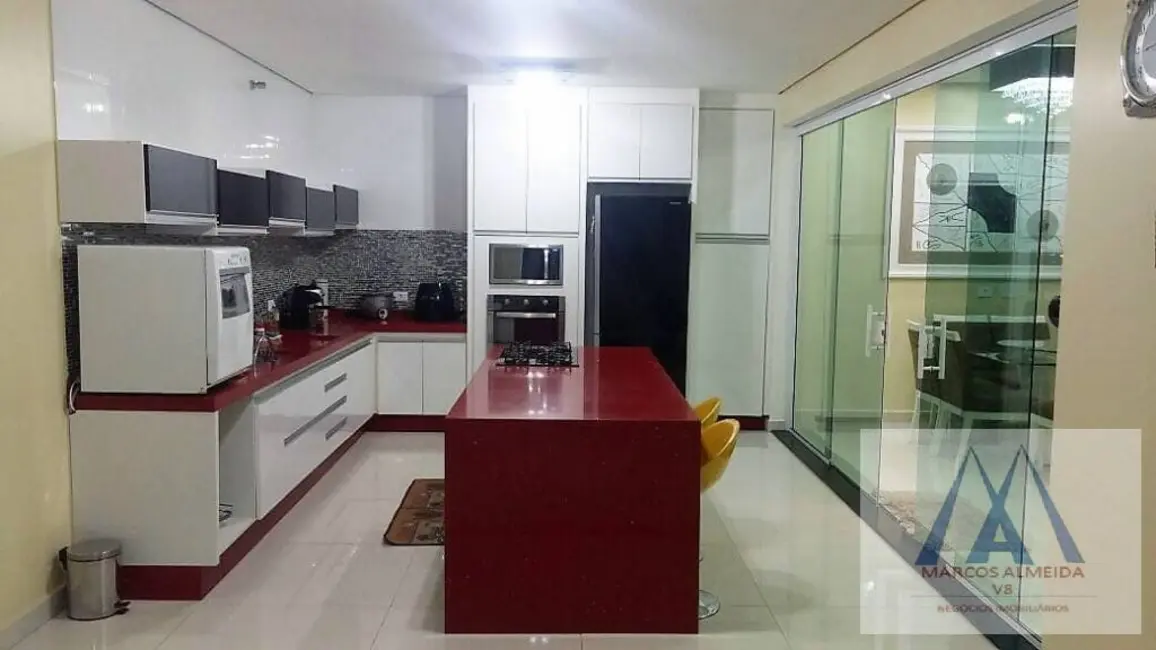 Casa de Condomínio com 2 quartos à venda, 234m2 em Vila Moraes, Mogi Das Cruzes - SP - imagem 7 Foto 7 de Casa de Condomínio com 2 quartos à venda, 234m2 em Vila Moraes, Mogi Das Cruzes - SP