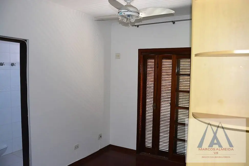 Foto 4 de Casa de Condomínio com 4 quartos à venda, 390m2 em Vila Oliveira, Mogi Das Cruzes - SP