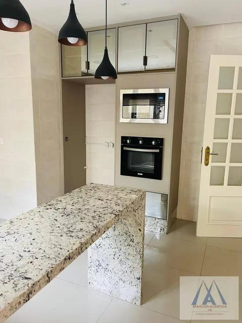 Foto 4 de Casa de Condomínio com 3 quartos à venda, 300m2 em Vila Oliveira, Mogi Das Cruzes - SP