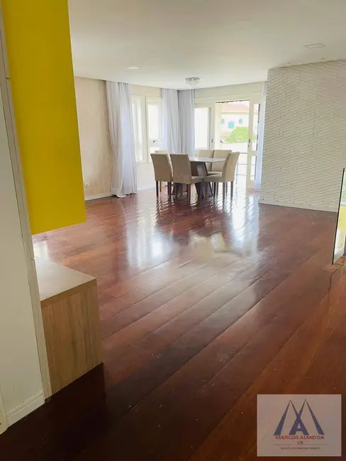 Foto 5 de Casa de Condomínio com 3 quartos à venda, 300m2 em Vila Oliveira, Mogi Das Cruzes - SP