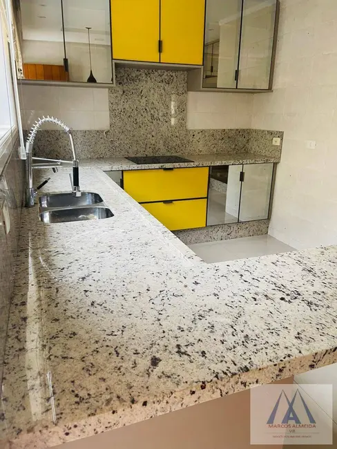 Foto 3 de Casa de Condomínio com 3 quartos à venda, 300m2 em Vila Oliveira, Mogi Das Cruzes - SP