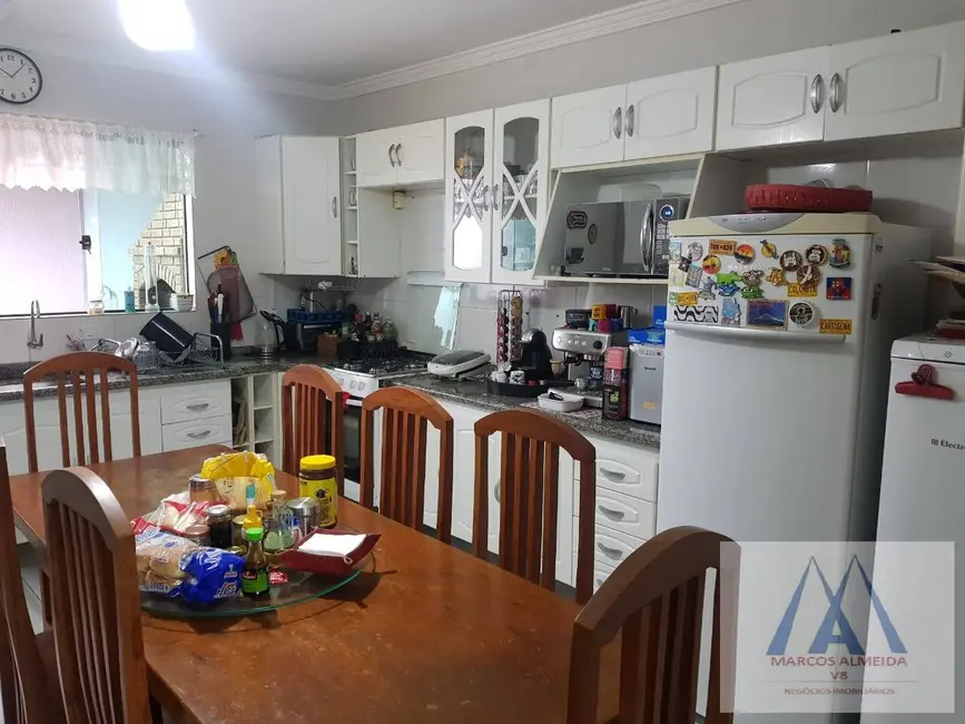 Foto 2 de Casa com 3 quartos à venda, 150m2 em Chácara Jafet, Mogi Das Cruzes - SP