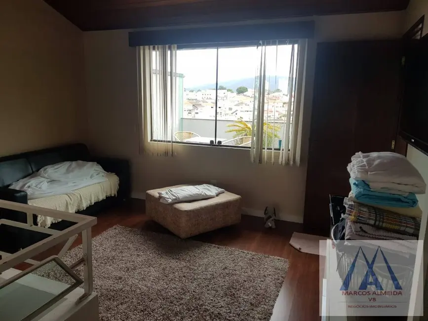 Foto 9 de Casa com 3 quartos à venda, 150m2 em Chácara Jafet, Mogi Das Cruzes - SP