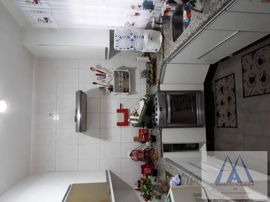 Foto 4 de Casa com 3 quartos à venda, 95m2 em Vila Suissa, Mogi Das Cruzes - SP