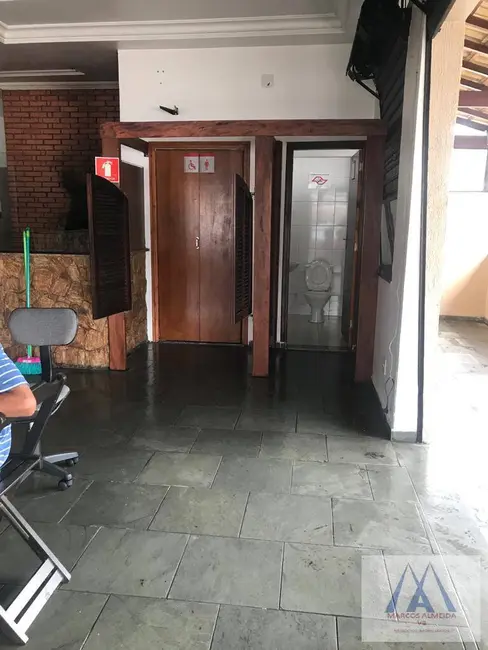 Foto 9 de Sala Comercial à venda, 112m2 em Jardim São Pedro, Mogi Das Cruzes - SP
