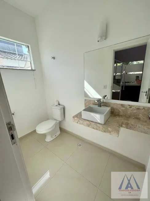 Foto 4 de Casa de Condomínio com 3 quartos à venda, 240m2 em Botujuru, Mogi Das Cruzes - SP