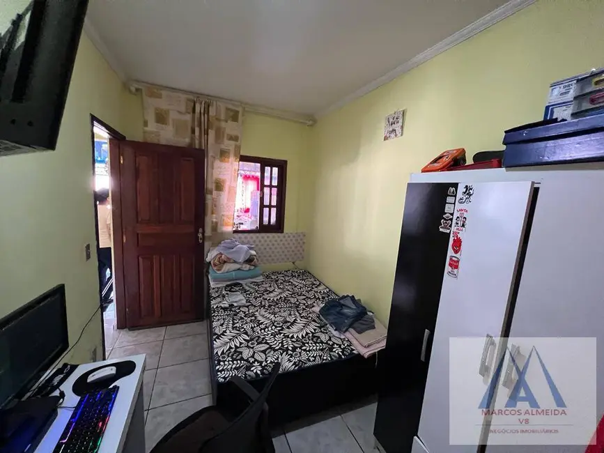 Foto 3 de Casa com 6 quartos à venda, 150m2 em Vila Mathias, Mogi Das Cruzes - SP
