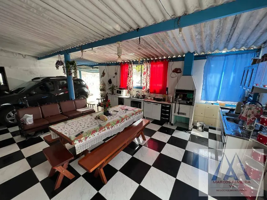 Foto 6 de Casa com 6 quartos à venda, 150m2 em Vila Mathias, Mogi Das Cruzes - SP