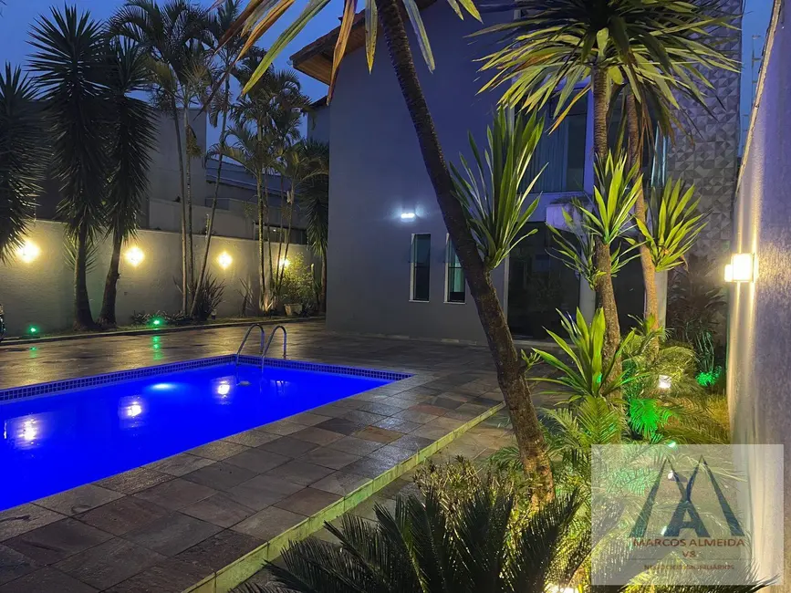 Foto 3 de Sobrado com 3 quartos à venda, 215m2 em Vila Oliveira, Mogi Das Cruzes - SP