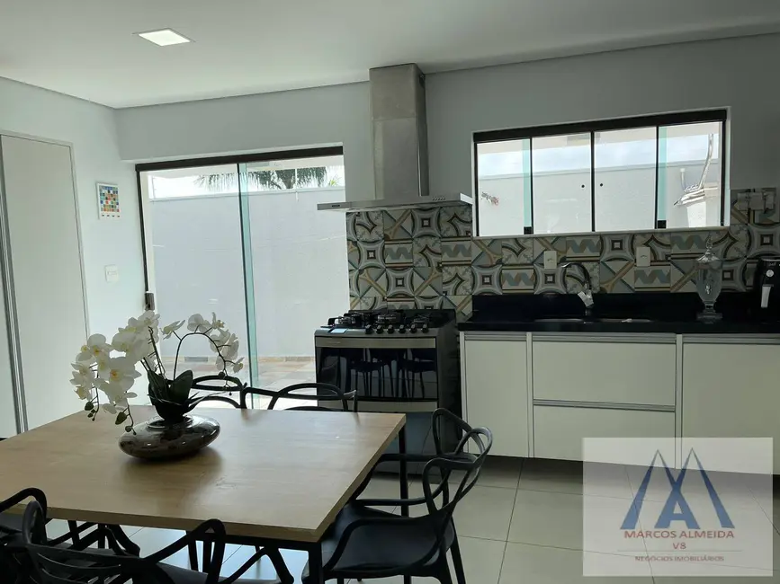 Foto 7 de Sobrado com 3 quartos à venda, 215m2 em Vila Oliveira, Mogi Das Cruzes - SP