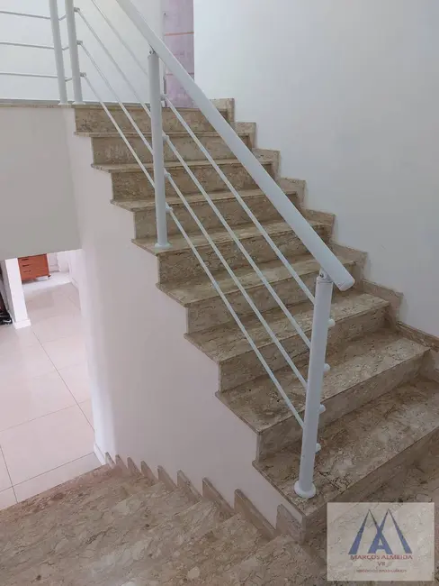 Foto 2 de Sobrado com 5 quartos à venda, 336m2 em Jardins do Paraíso, Mogi Das Cruzes - SP