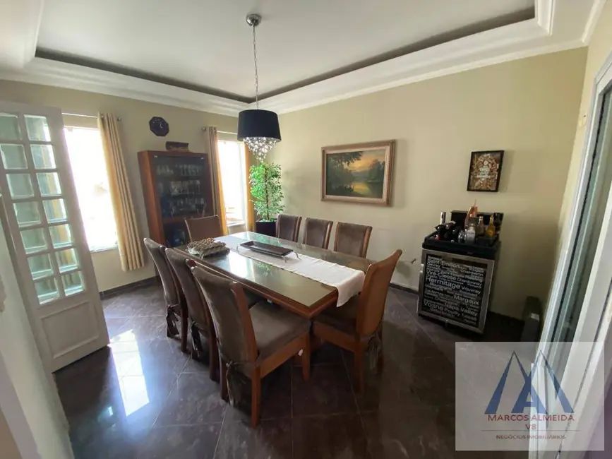 Foto 9 de Casa de Condomínio com 3 quartos à venda, 244m2 em Vila Oliveira, Mogi Das Cruzes - SP