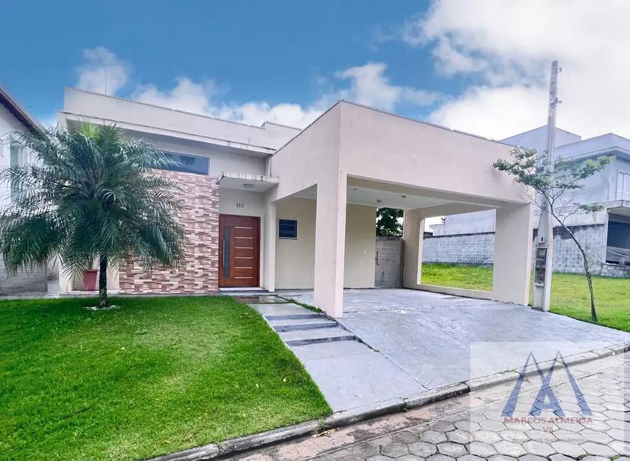 Foto 1 de Casa de Condomínio com 3 quartos à venda, 170m2 em Botujuru, Mogi Das Cruzes - SP