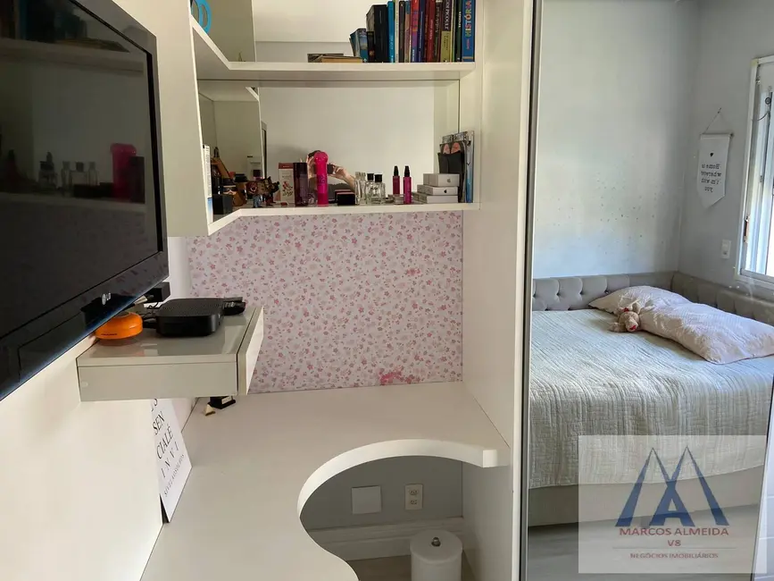 Foto 5 de Casa de Condomínio com 4 quartos à venda, 136m2 em Mogi Das Cruzes - SP