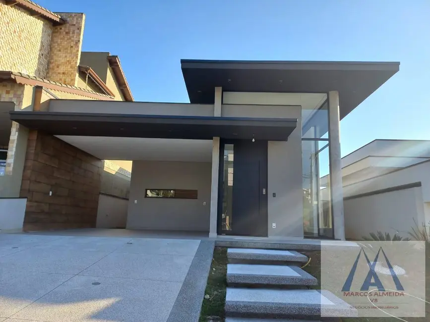 Foto 3 de Casa de Condomínio com 3 quartos à venda, 245m2 em Parque Residencial Itapeti, Mogi Das Cruzes - SP