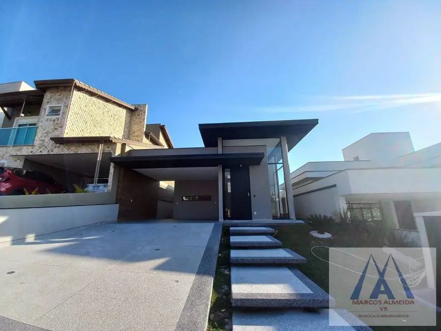 Foto 4 de Casa de Condomínio com 3 quartos à venda, 245m2 em Parque Residencial Itapeti, Mogi Das Cruzes - SP