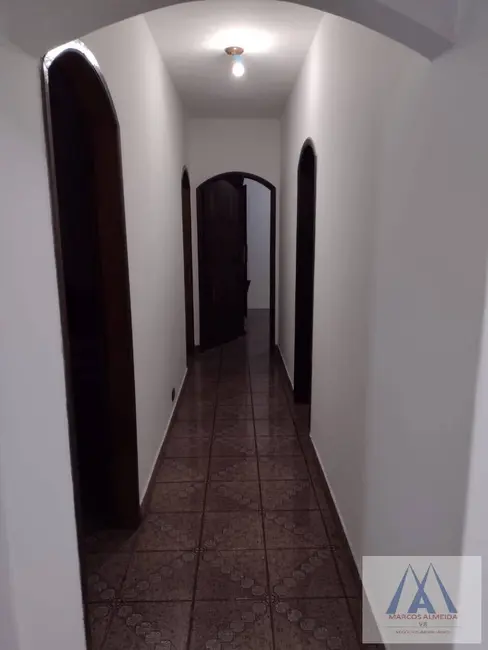 Foto 3 de Casa com 3 quartos à venda, 208m2 em Jardim São Pedro, Mogi Das Cruzes - SP