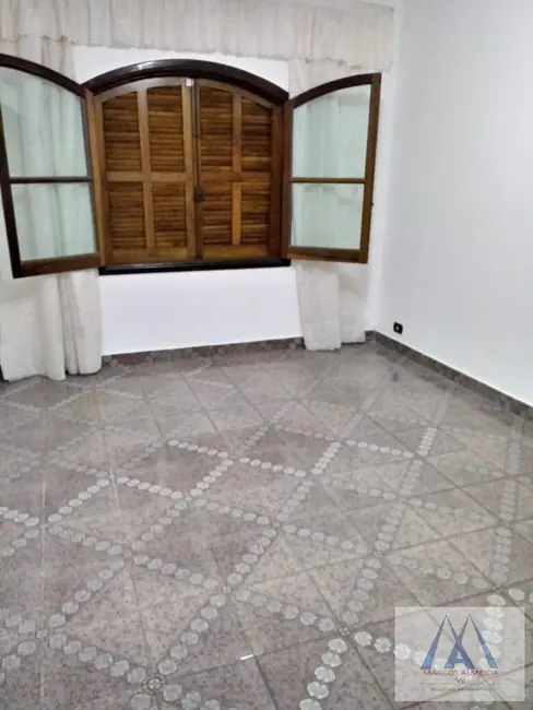 Foto 6 de Casa com 3 quartos à venda, 208m2 em Jardim São Pedro, Mogi Das Cruzes - SP