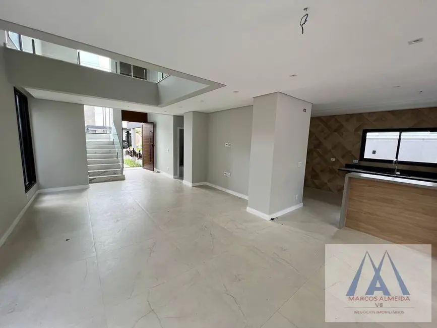 Foto 7 de Casa de Condomínio com 4 quartos à venda, 262m2 em Botujuru, Mogi Das Cruzes - SP