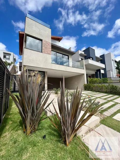 Foto 4 de Casa com 3 quartos à venda, 244m2 em Fazenda Rodeio, Mogi Das Cruzes - SP