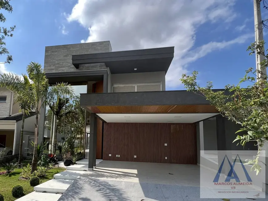 Foto 4 de Casa de Condomínio com 3 quartos à venda, 267m2 em Botujuru, Mogi Das Cruzes - SP