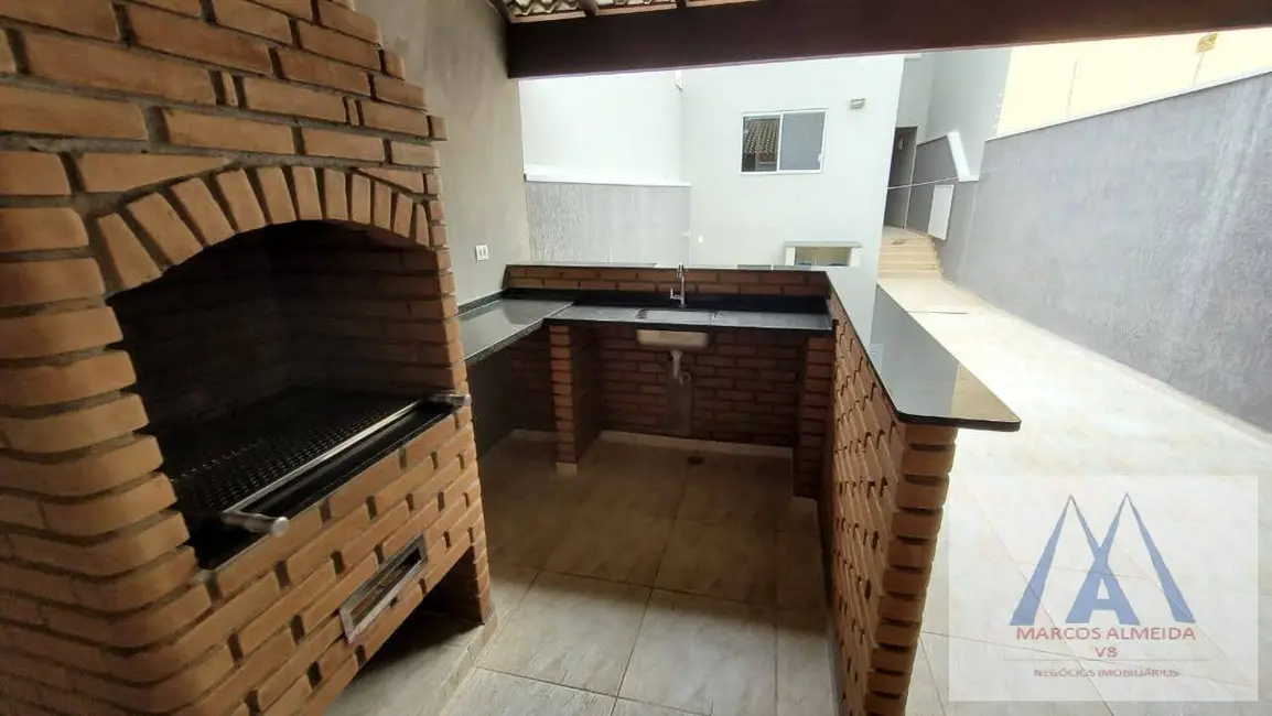 Foto 1 de Casa com 3 quartos à venda, 125m2 em Vila Suissa, Mogi Das Cruzes - SP