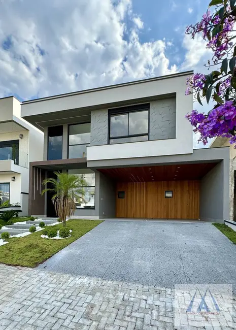 Foto 8 de Casa de Condomínio com 4 quartos à venda, 237m2 em Cézar de Souza, Mogi Das Cruzes - SP