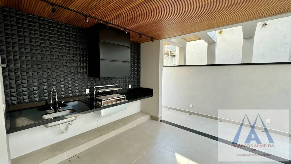 Foto 5 de Casa de Condomínio com 4 quartos à venda, 237m2 em Cézar de Souza, Mogi Das Cruzes - SP