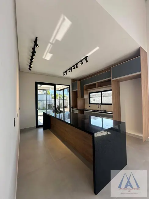 Foto 4 de Casa de Condomínio com 3 quartos à venda, 185m2 em Jardim São Pedro, Mogi Das Cruzes - SP