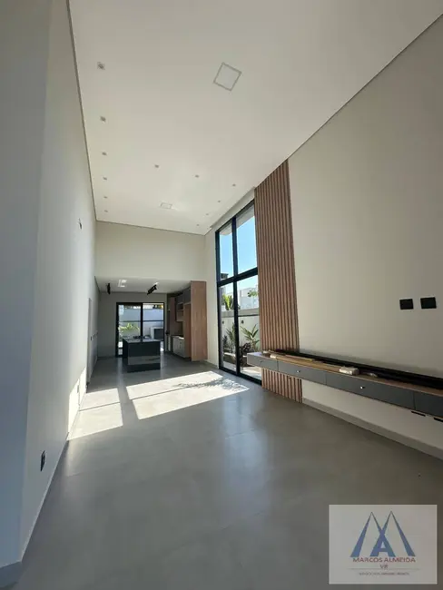 Foto 2 de Casa de Condomínio com 3 quartos à venda, 185m2 em Jardim São Pedro, Mogi Das Cruzes - SP