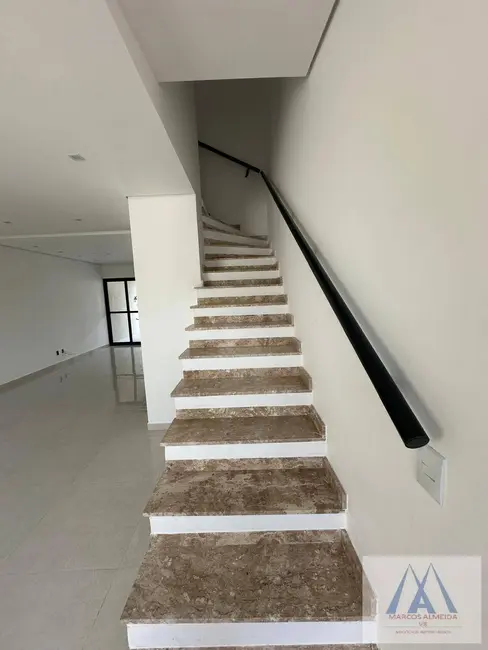 Foto 3 de Casa com 3 quartos à venda, 120m2 em Jardim Esperança, Mogi Das Cruzes - SP