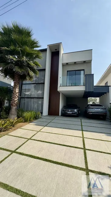 Foto 2 de Casa de Condomínio com 4 quartos à venda, 250m2 em Botujuru, Mogi Das Cruzes - SP